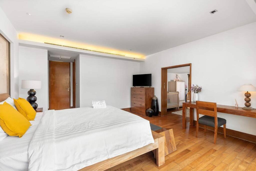 Apartment 3bdr Beachfront Naithon Bp01 Phuket