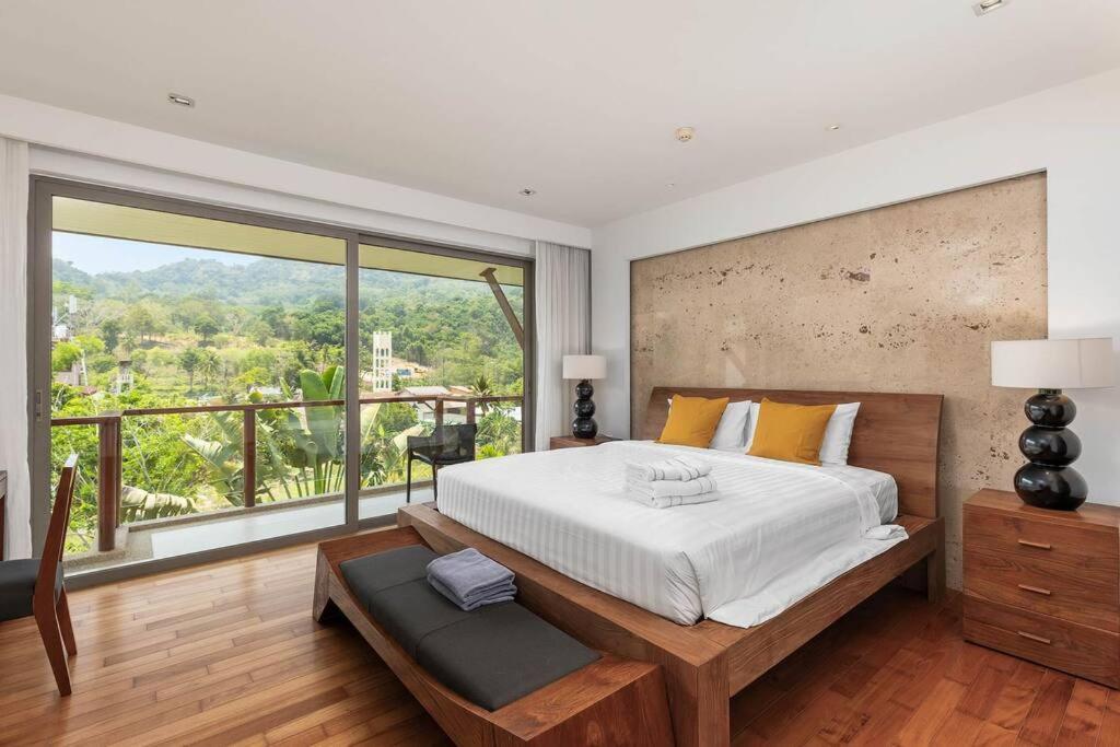 3bdr Beachfront Naithon Bp01 *