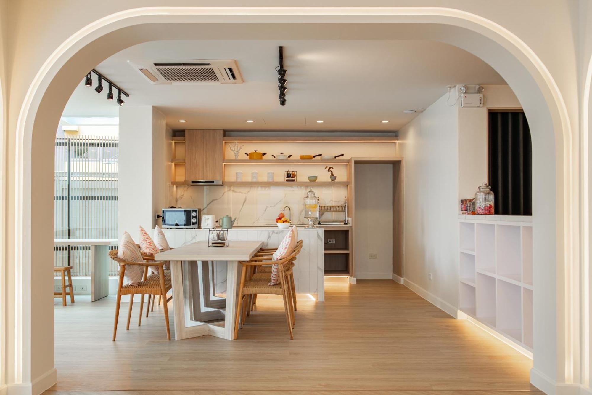 The Tint At Town - Sha 3* Phuket