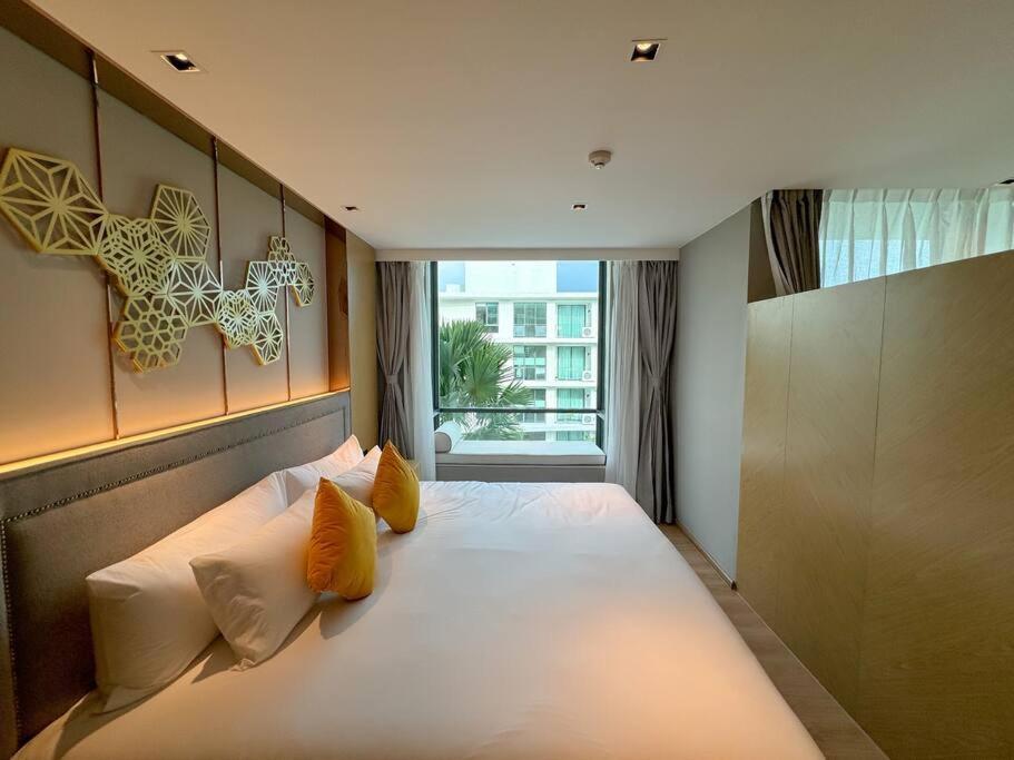 Apartment Stylish By The Sea Mercury S6502 By Ibg Phuket
