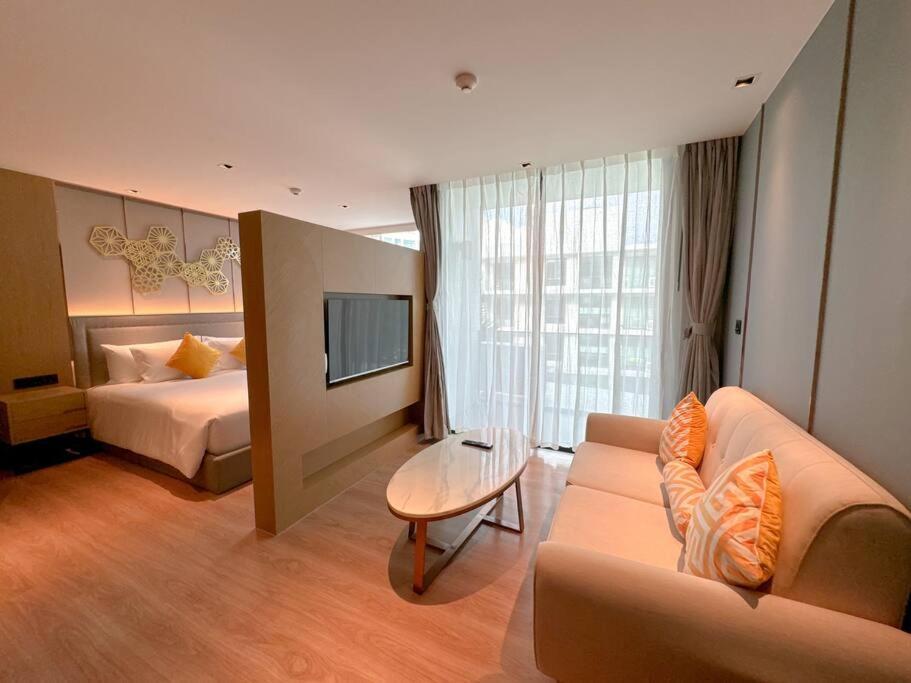 Apartment Stylish By The Sea Mercury S6502 By Ibg Phuket