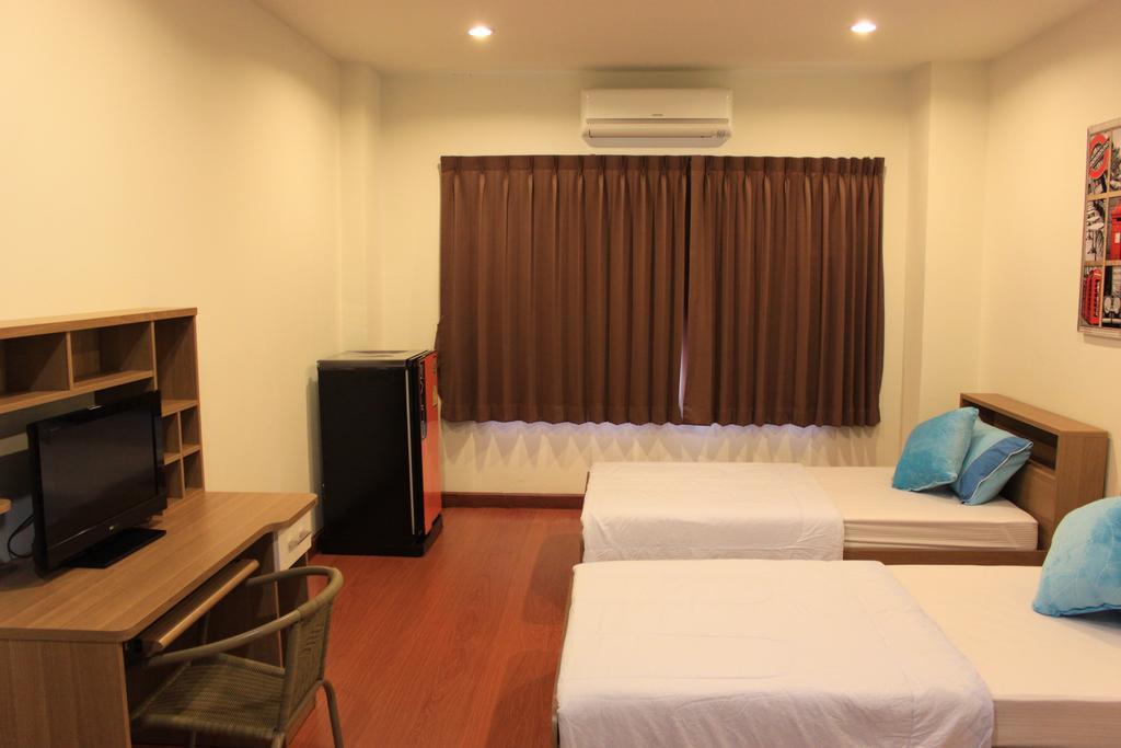 Ananas (adults Only) Hostel Phuket
