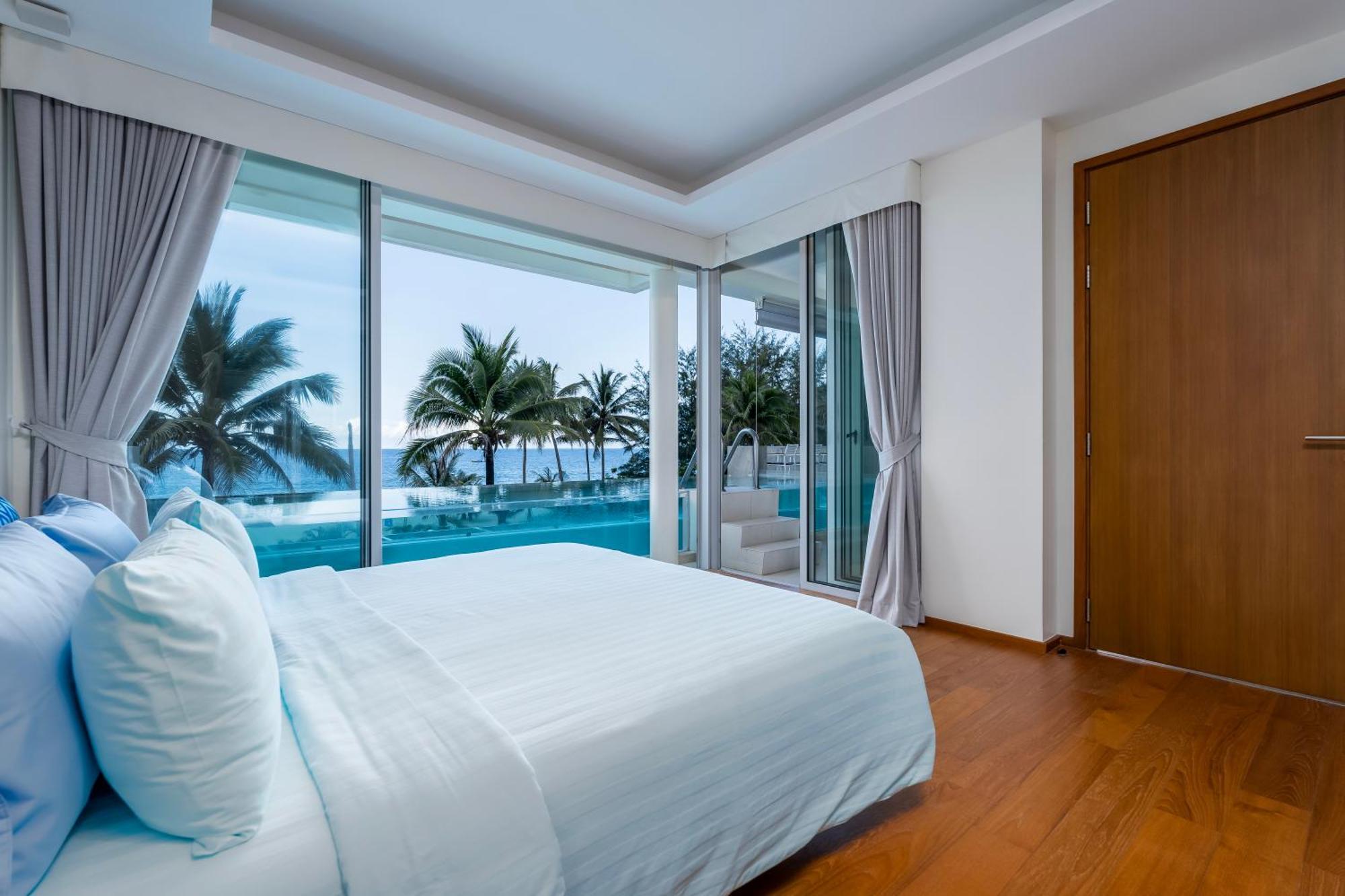 Weg Elite Beachfront