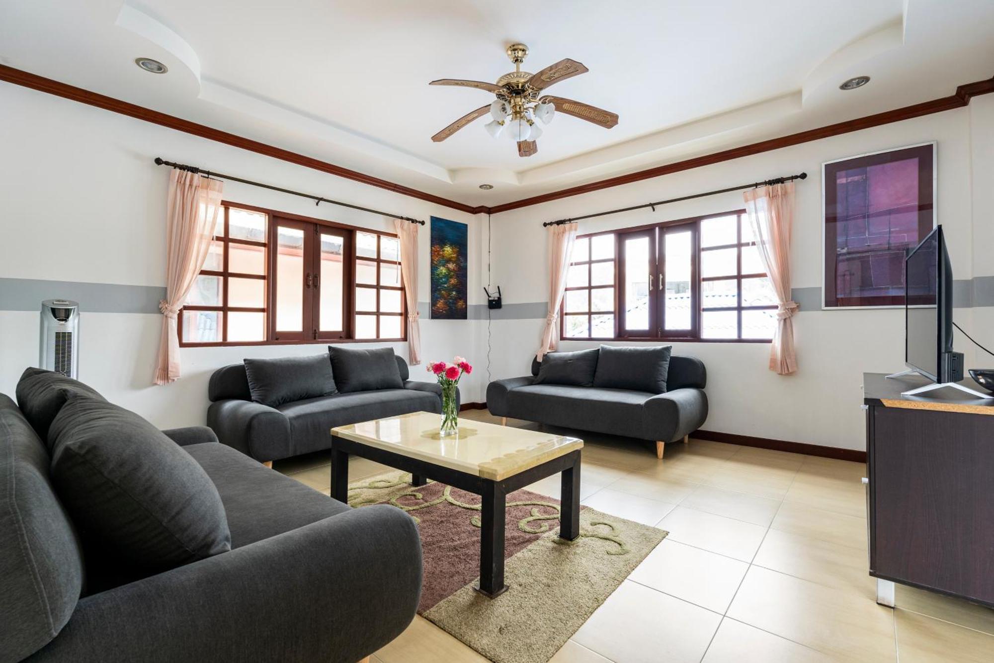 Villa Janya 4 Bedroom Near *