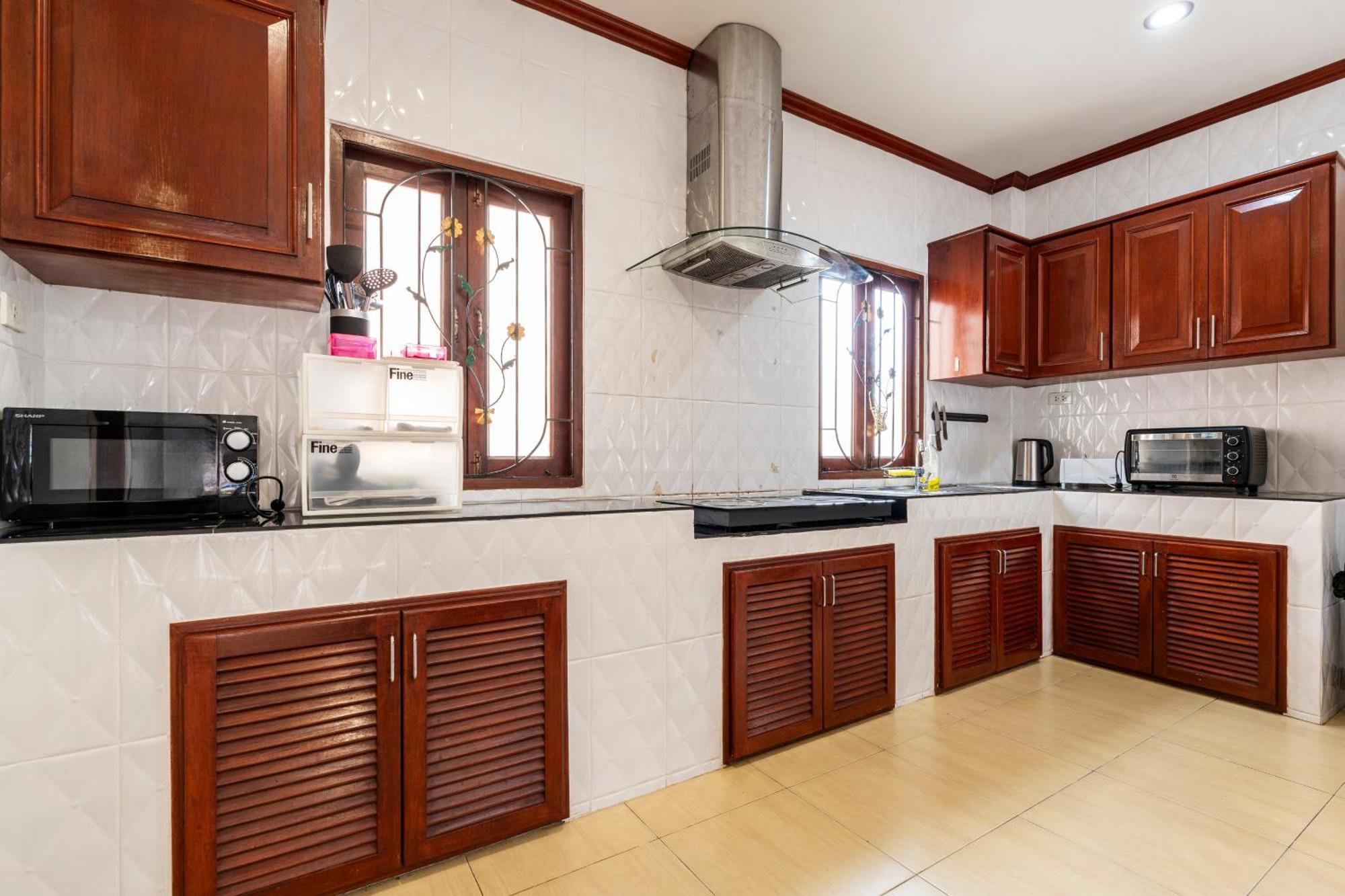 Villa Janya 4 Bedroom Near *