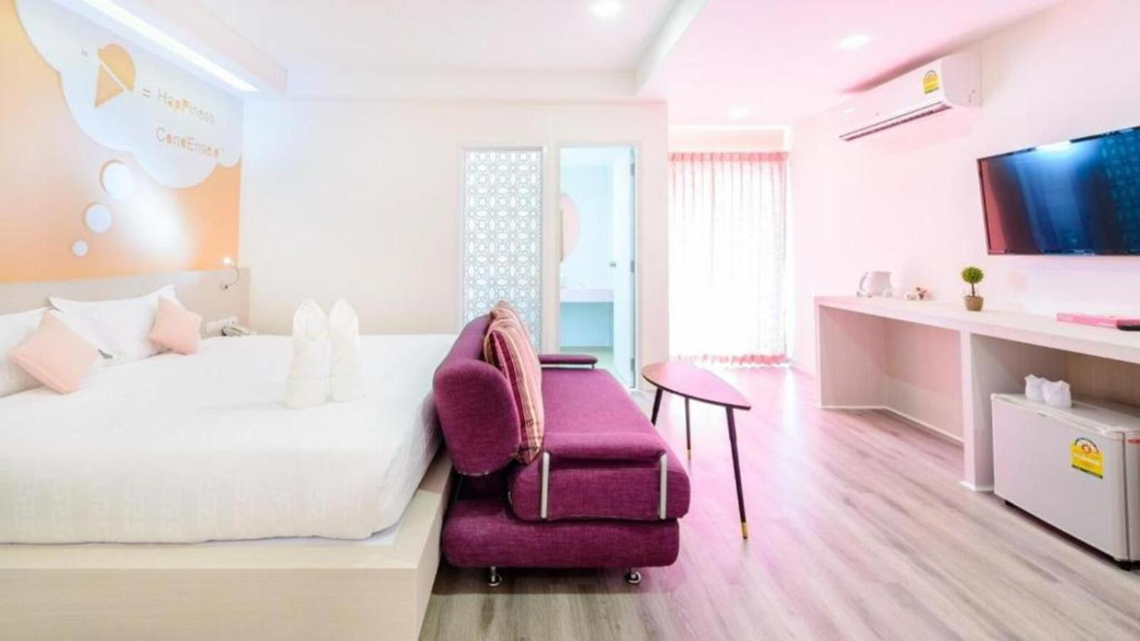 The Tint At Town - Sha Hotel 3*