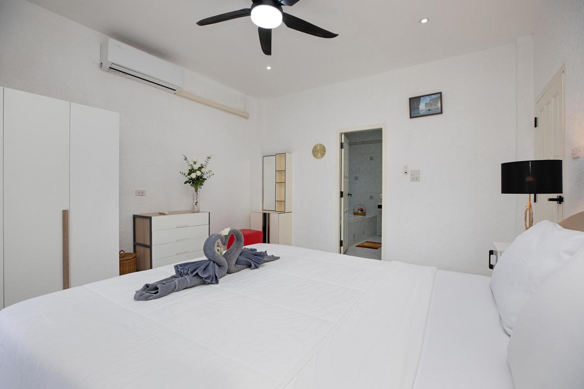 Pd Club Pd One 拉威之夜花园豪华泳池别墅 Villa Phuket