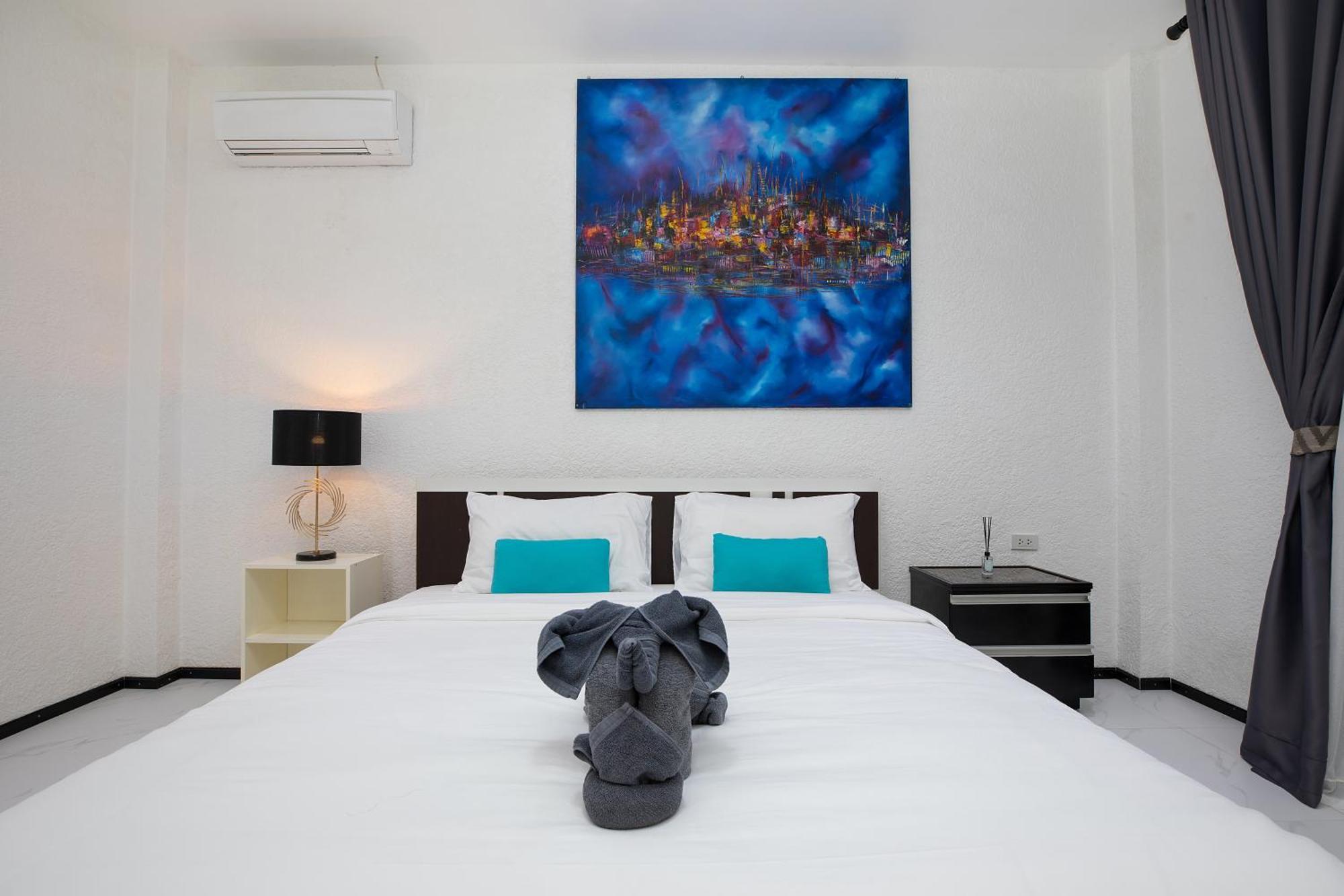 Pd Club Pd One 拉威之夜花园豪华泳池别墅 Phuket