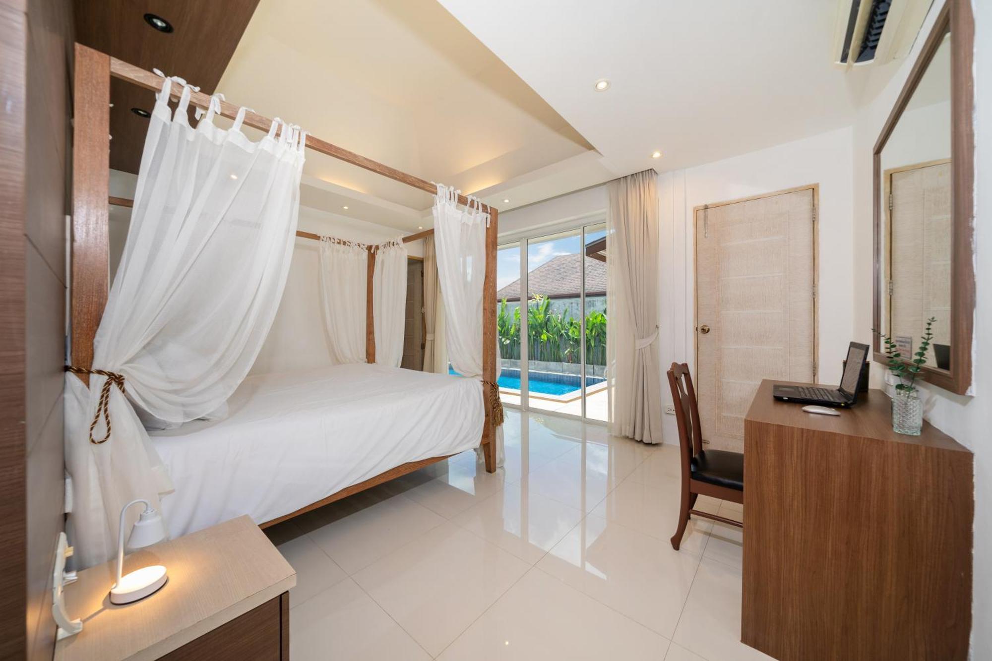 Bangtao With A Long Pool 12 Meters Villa
