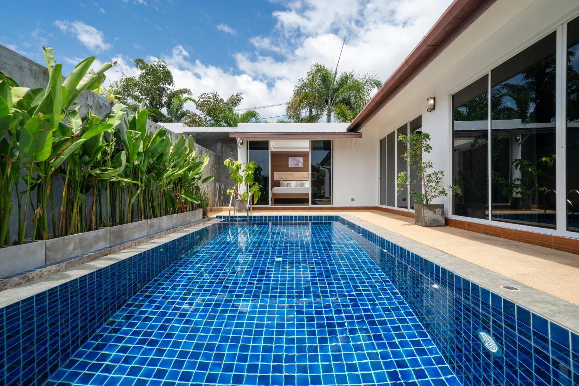 Bangtao With A Long Pool 12 Meters Villa Phuket