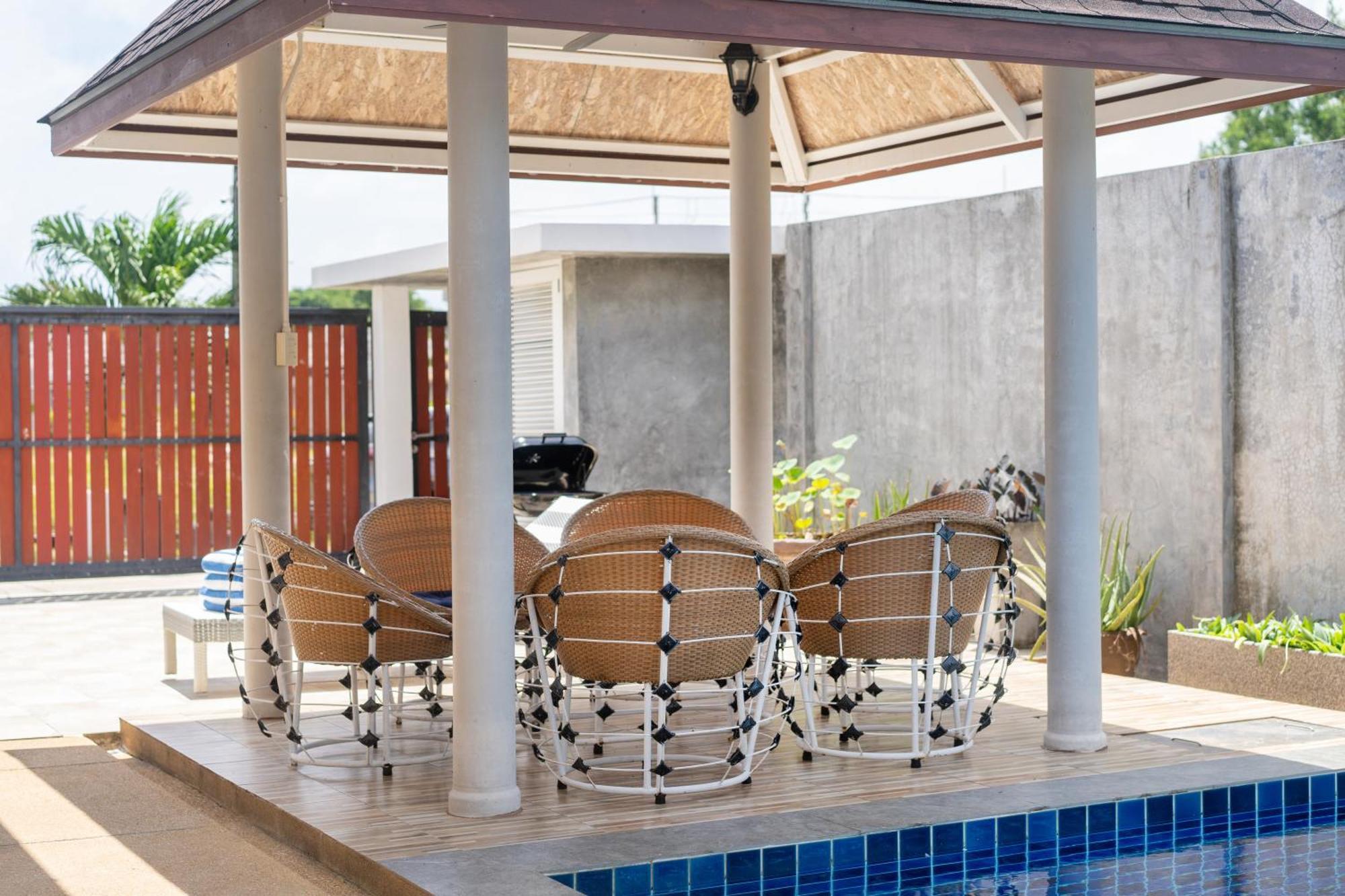 Bangtao With A Long Pool 12 Meters Villa Phuket
