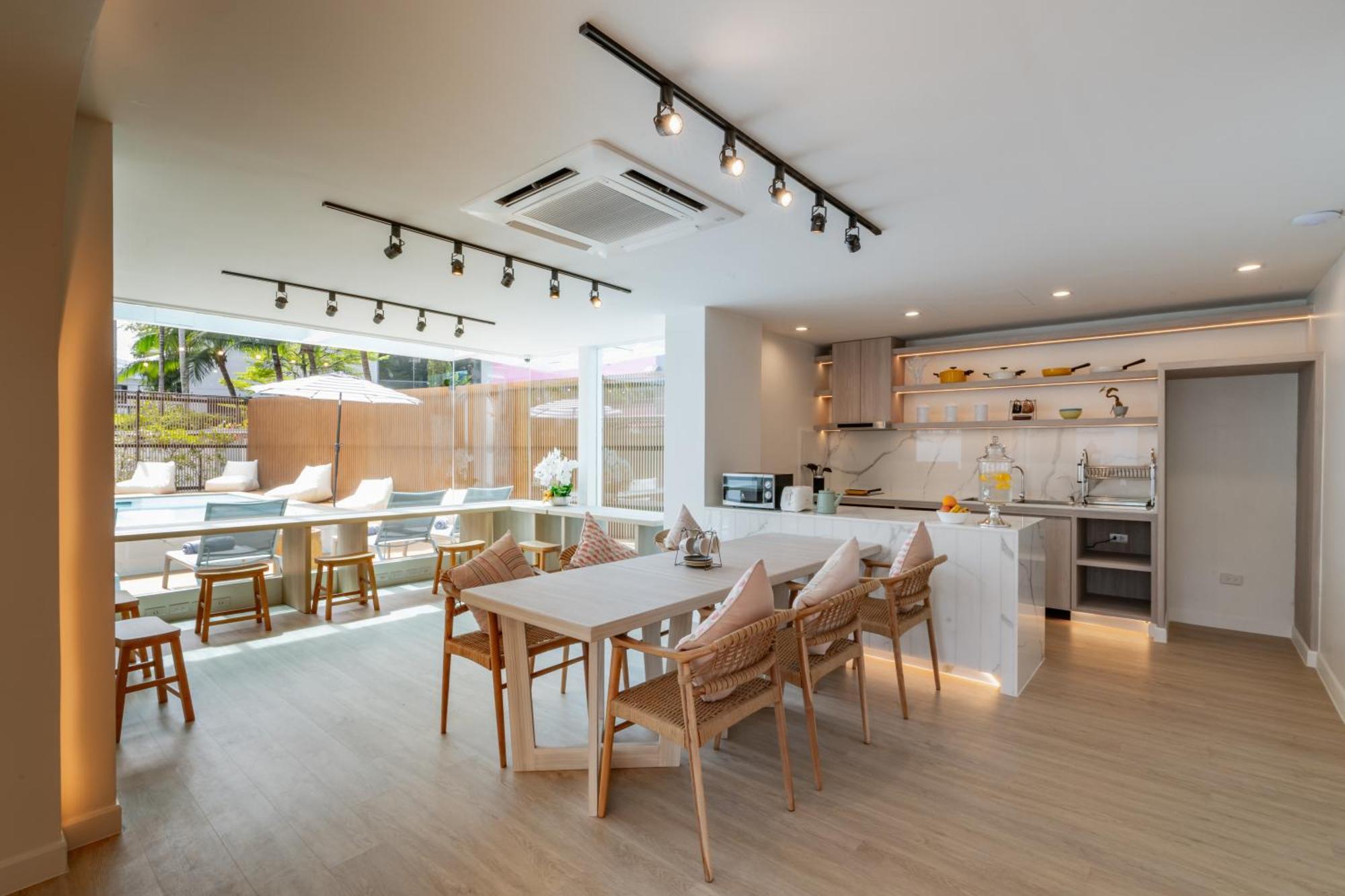 The Tint At Town - Sha Hotel Phuket
