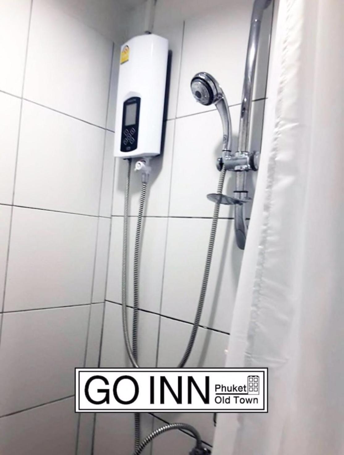 Go Old Town โกอินน์ ภูเก็ตเมืองเก่า X