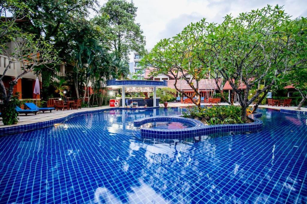 Resort Hyton Leelavadee 4*