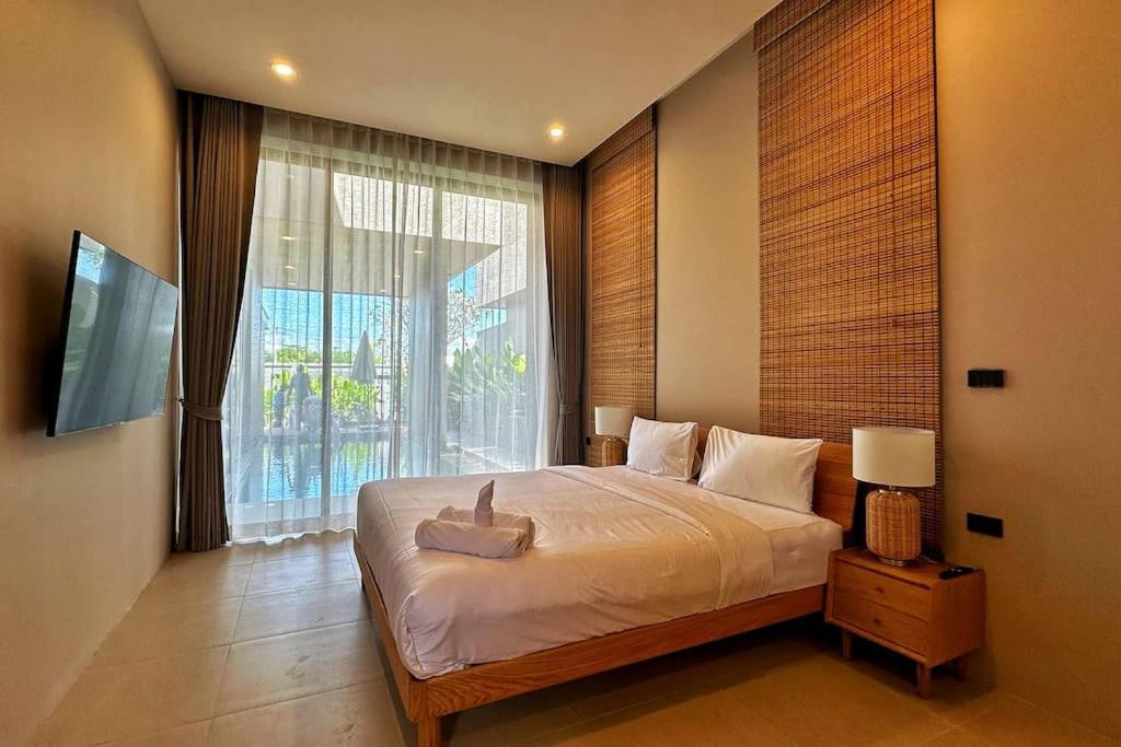 Brand New Luxury Sea View 500m Sea V123 Villa Phuket