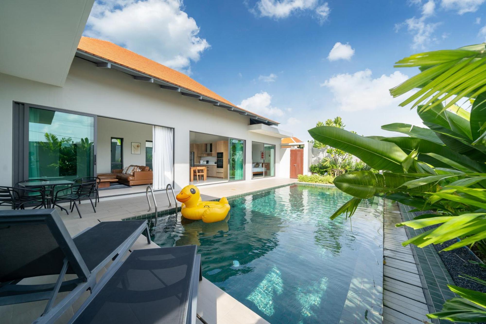 宽敞舒适 邦涛海滩laguna附近 四卧室私人泳池别墅 V07 Villa Phuket