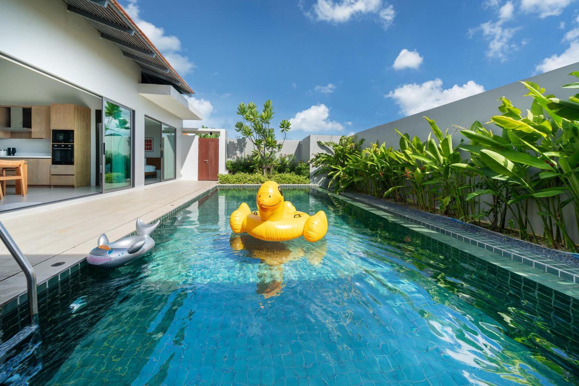 宽敞舒适 邦涛海滩laguna附近 四卧室私人泳池别墅 V07 Villa Phuket