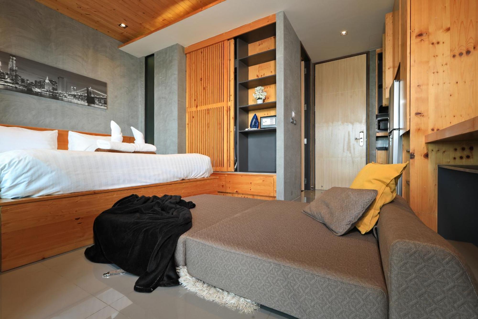 Apartment 1bdr Near Naiharn By Capital Pro