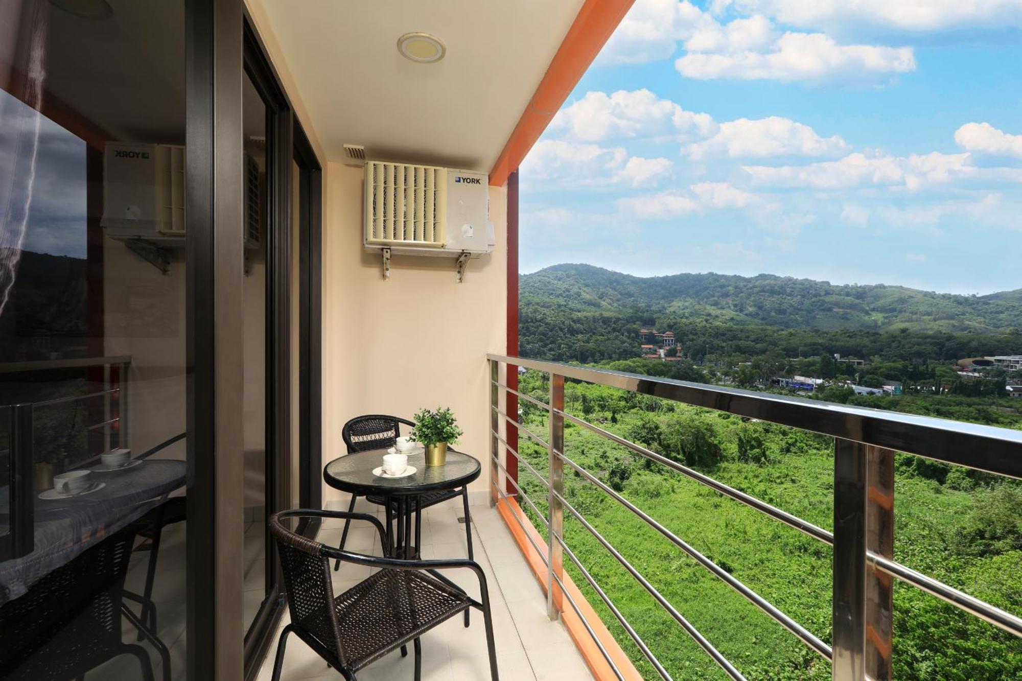 1 Bdr Naiharn By Capital Pro * Phuket