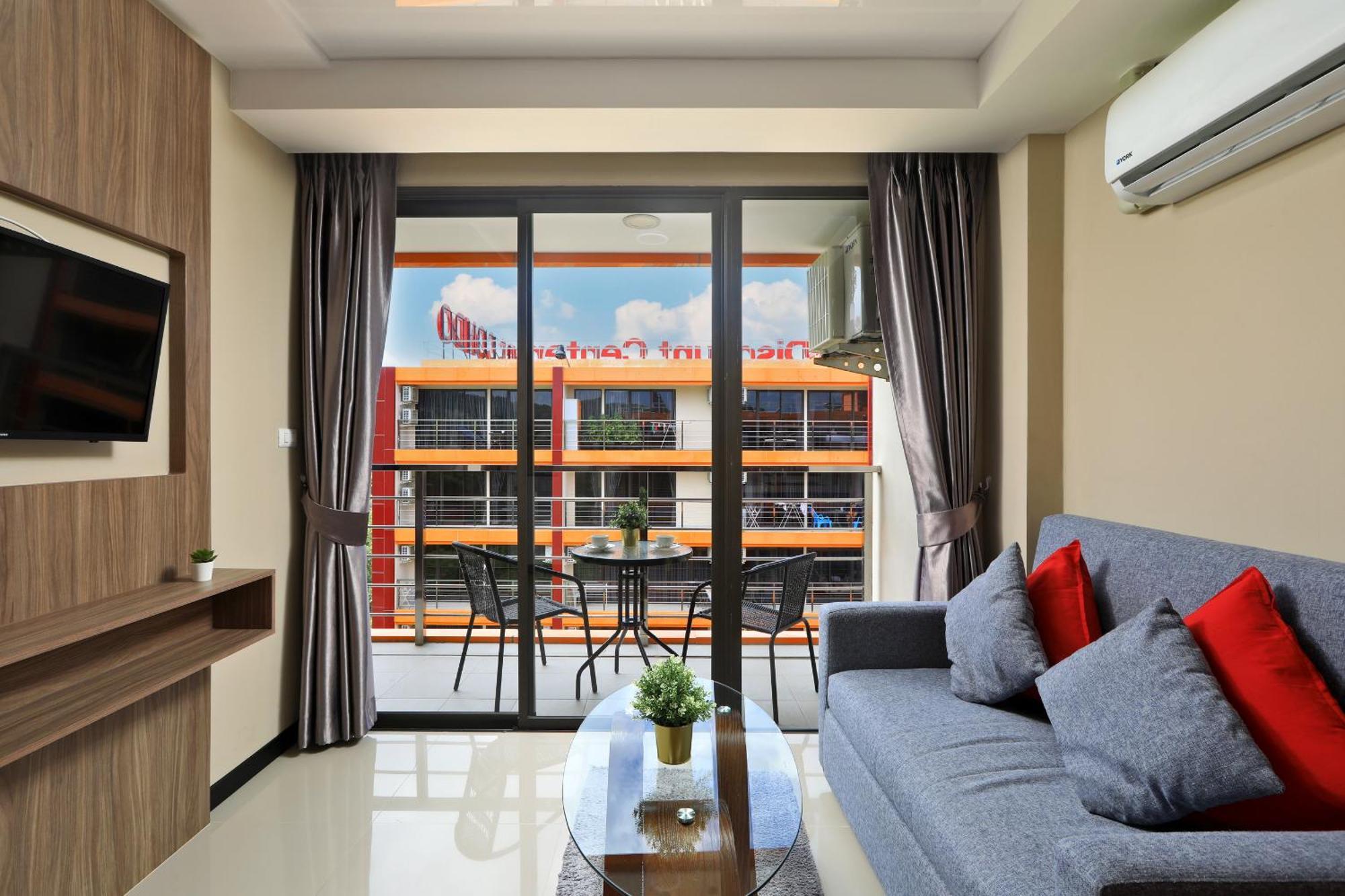 1 Bdr Naiharn By Capital Pro