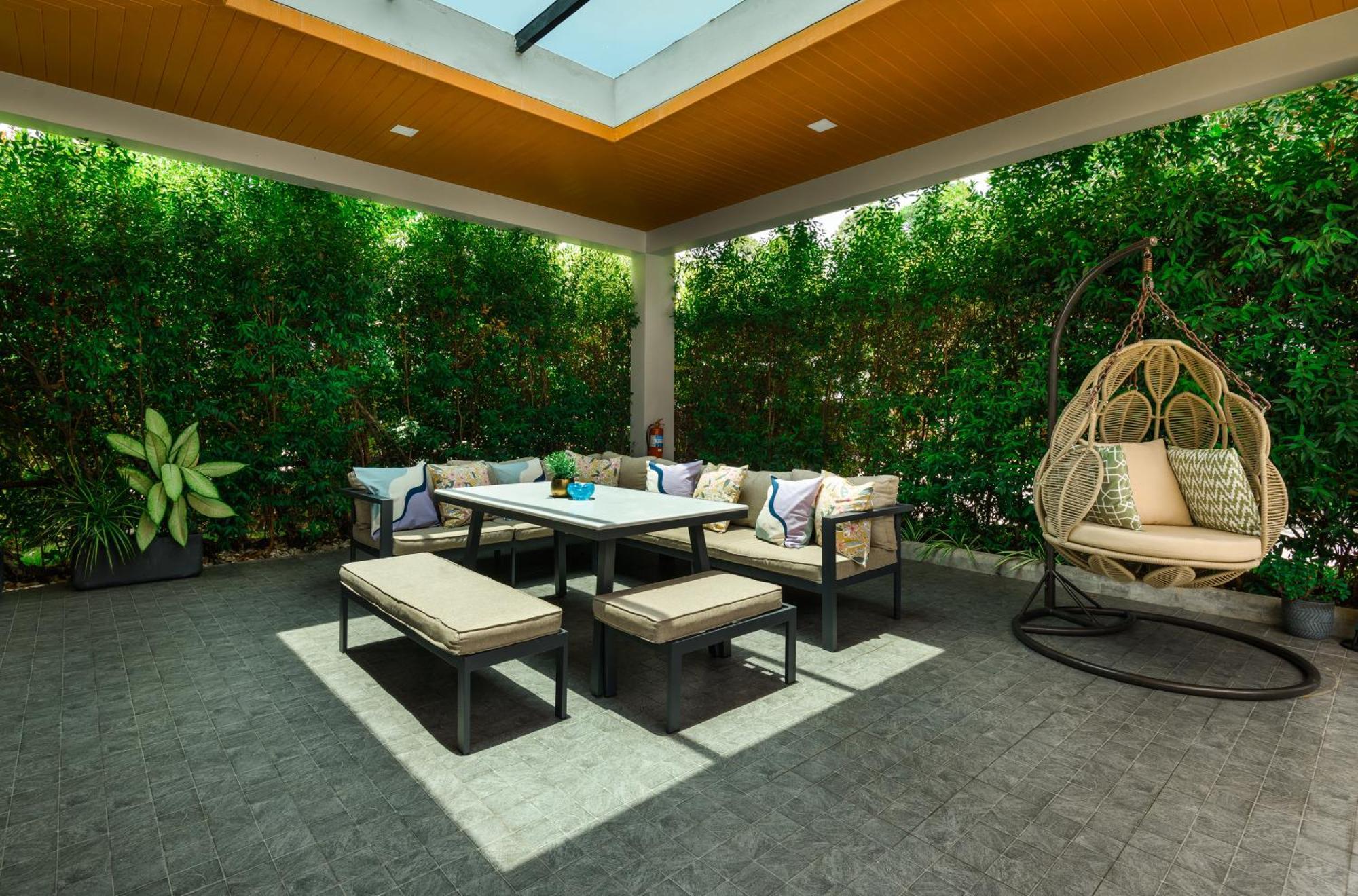Mimosa 1, Splendid 4 Bedroom Master Ensuite Villa Phuket