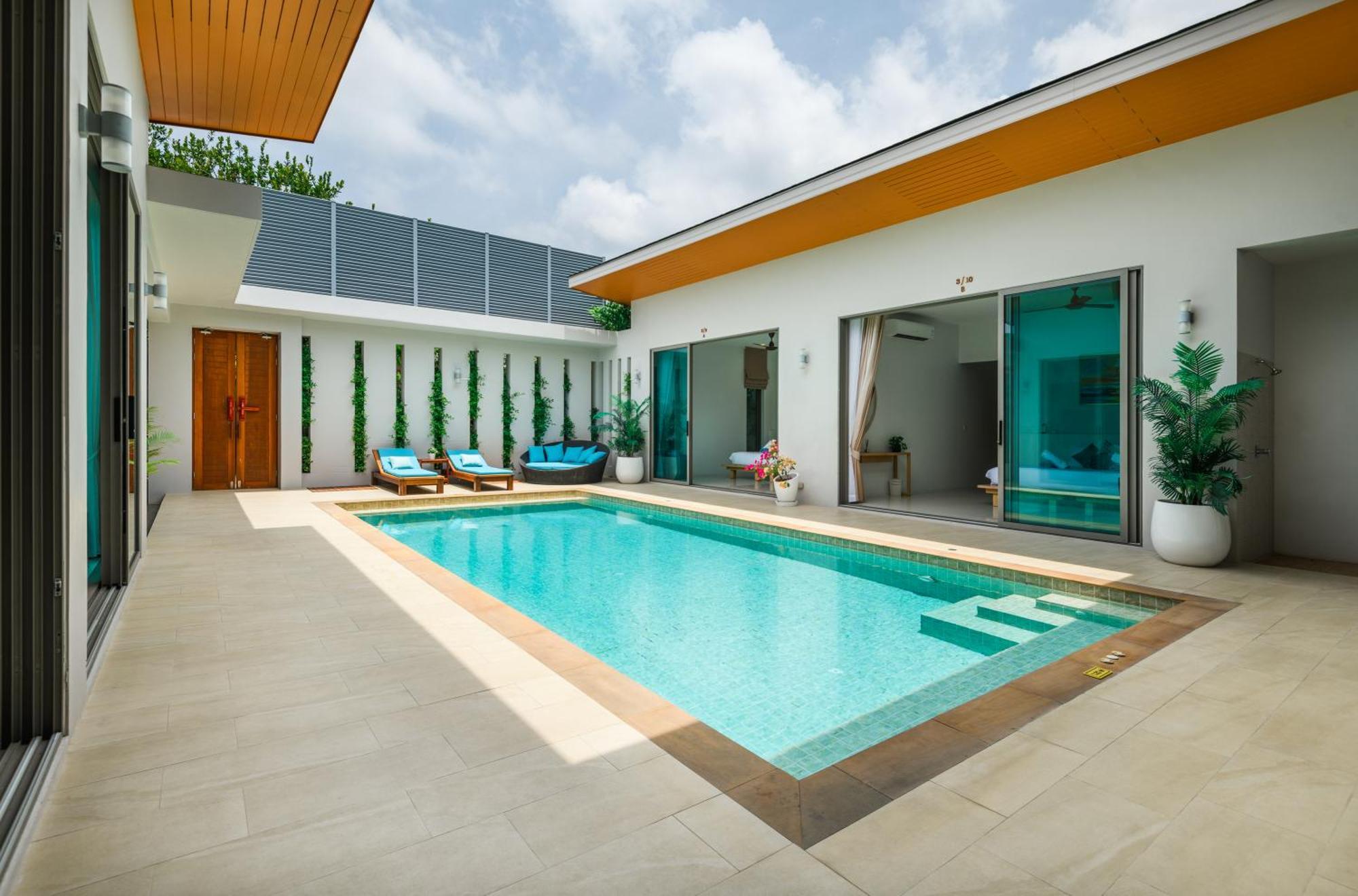 Mimosa 1, Splendid 4 Bedroom Master Ensuite Villa Phuket