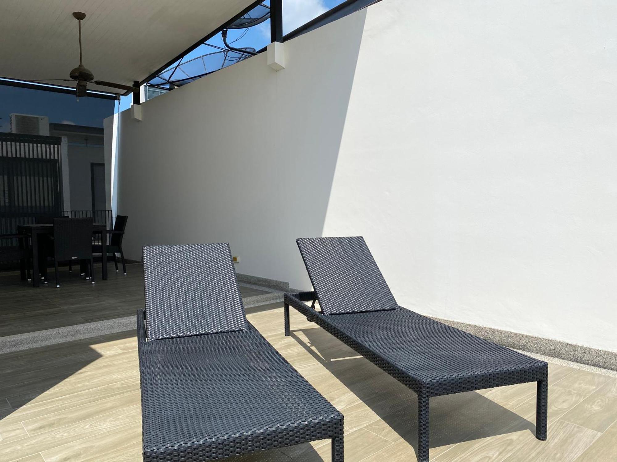 House In Laguna Park By Capitalpro *