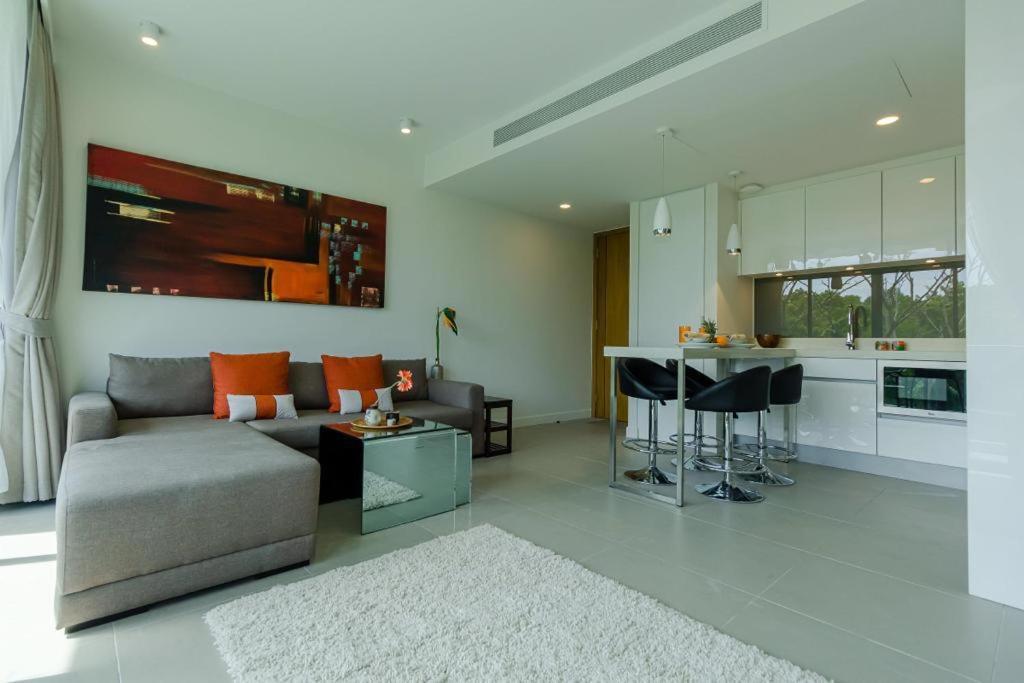 Apartment 2bdr Oceanstone Laguna By Capital Pro *