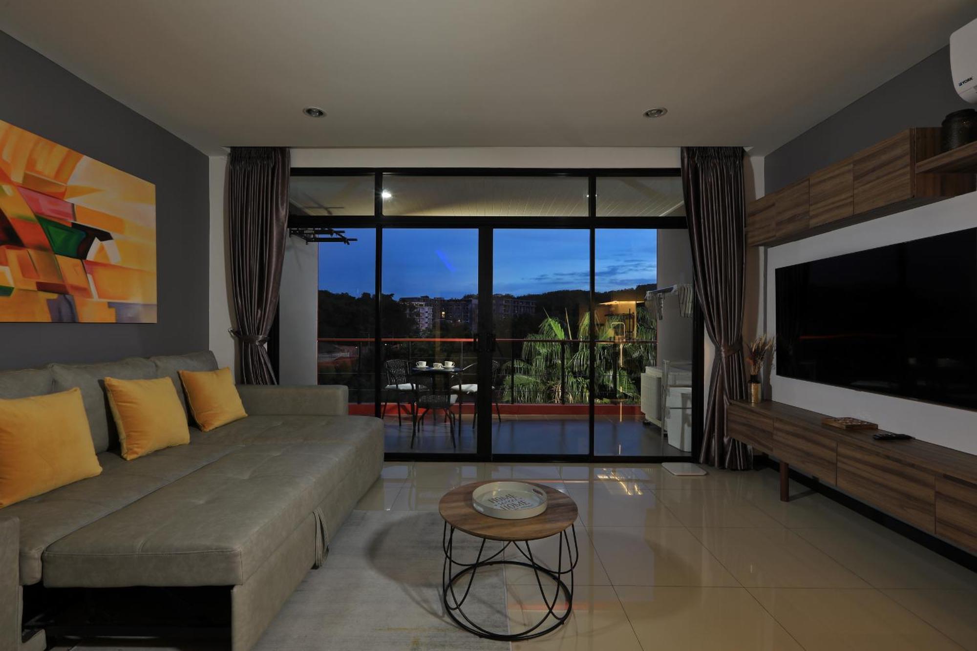 1bdr Spacious Near Naiharn By Capital Pro Phuket
