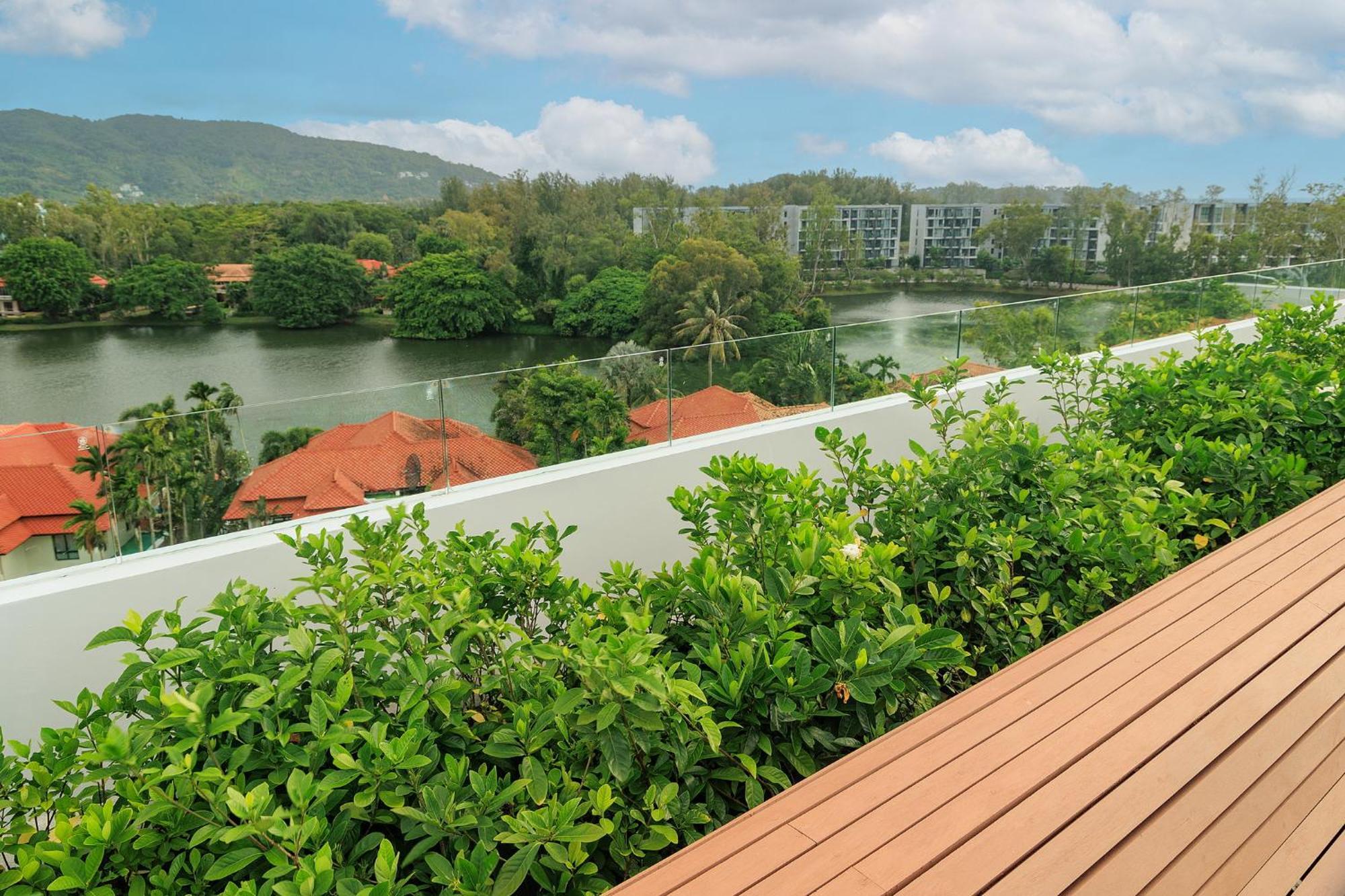 2bd With 2bt In Skypark Laguna Bang Tao Apartment