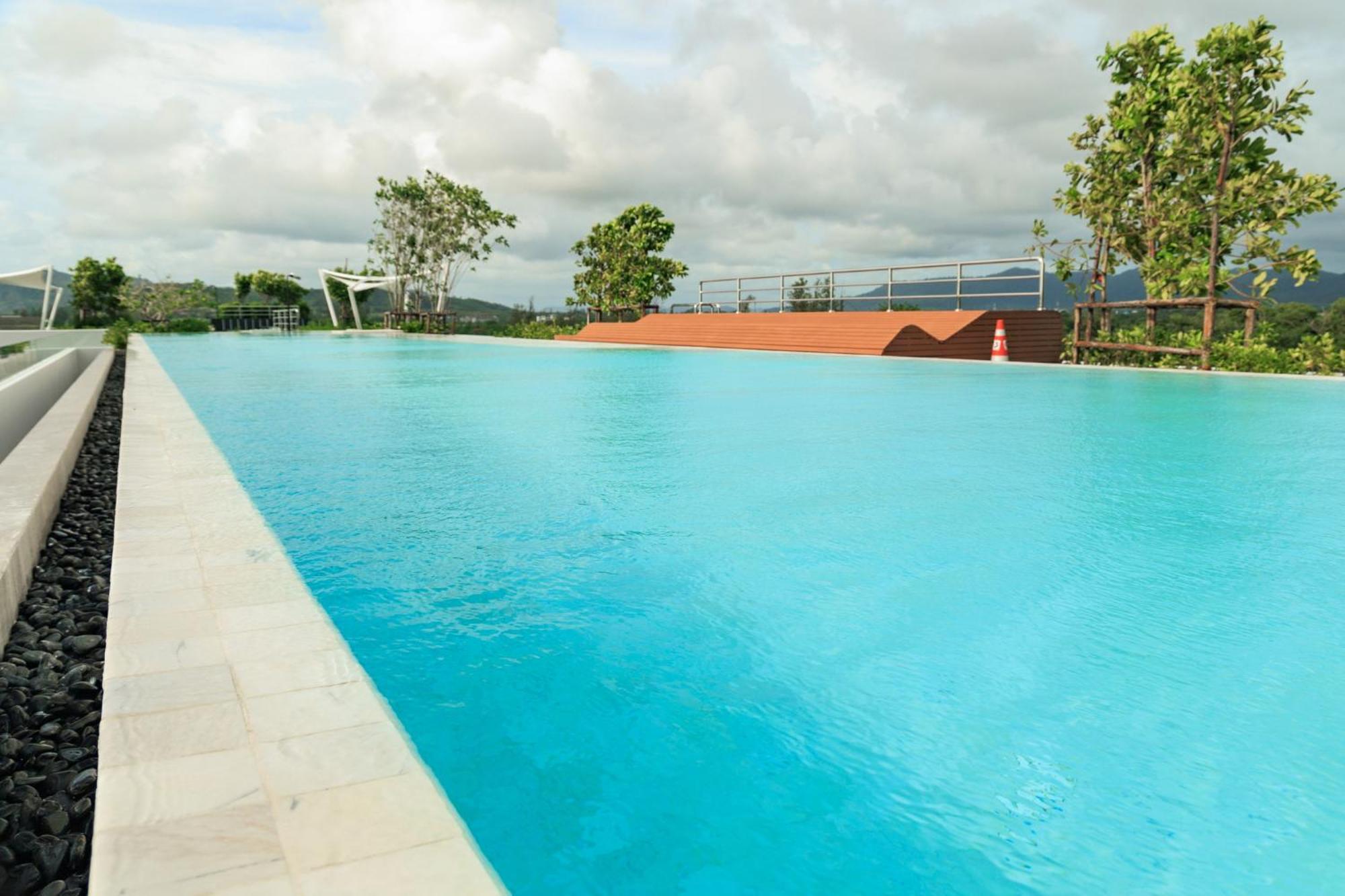 Apartment 2bd With 2bt In Skypark Laguna Bang Tao