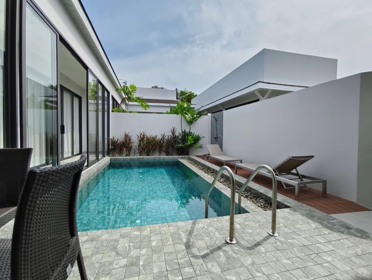 Barringtonia Pool Villa *