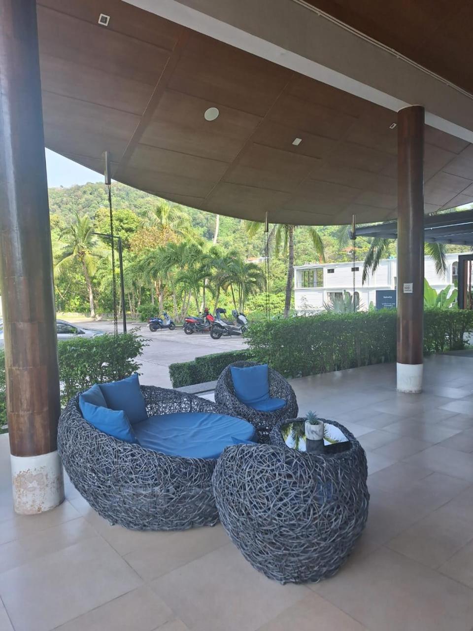 Apartment Veloche Karon 1