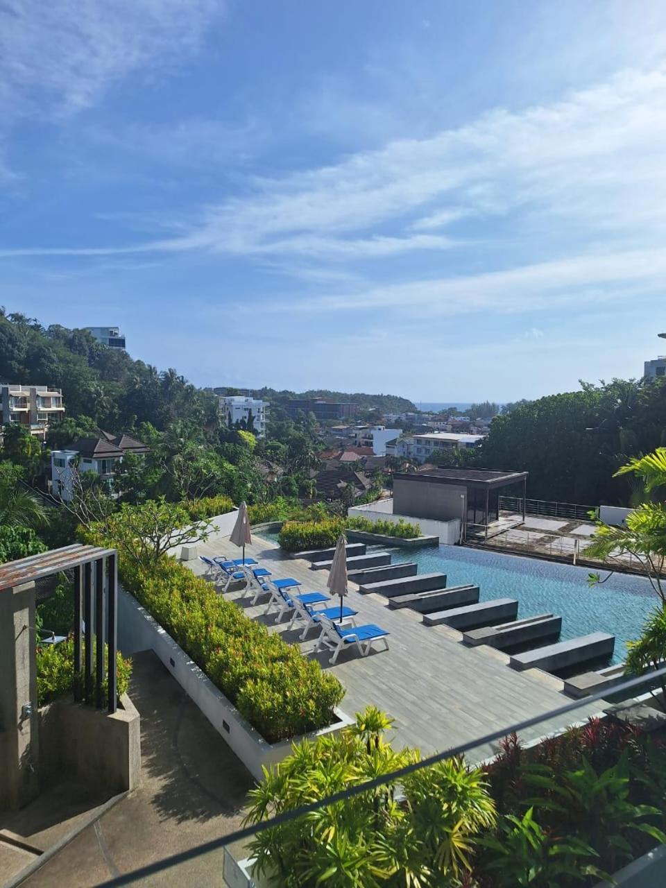 Apartment Veloche Karon 1