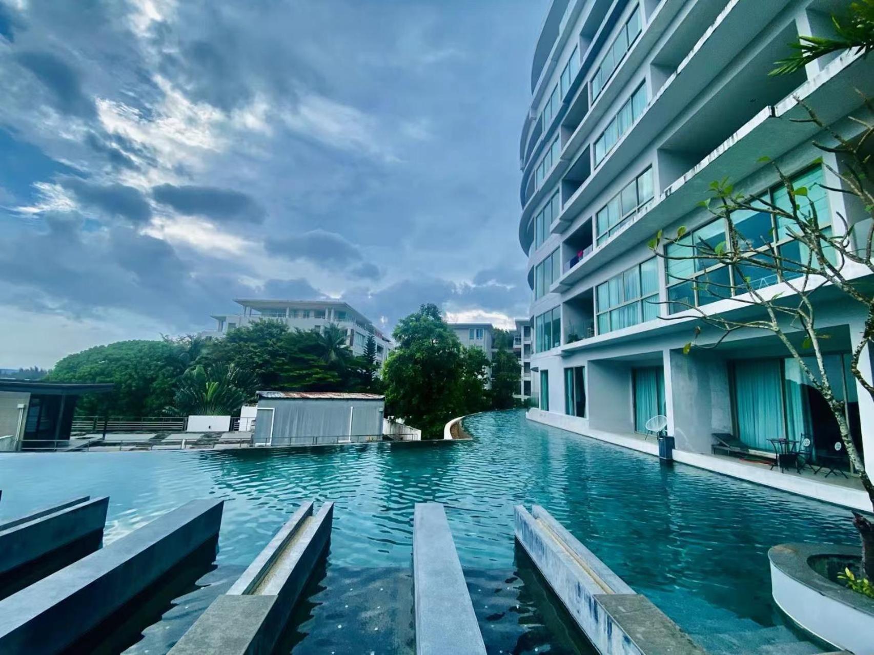 Apartment Veloche Karon 1 *
