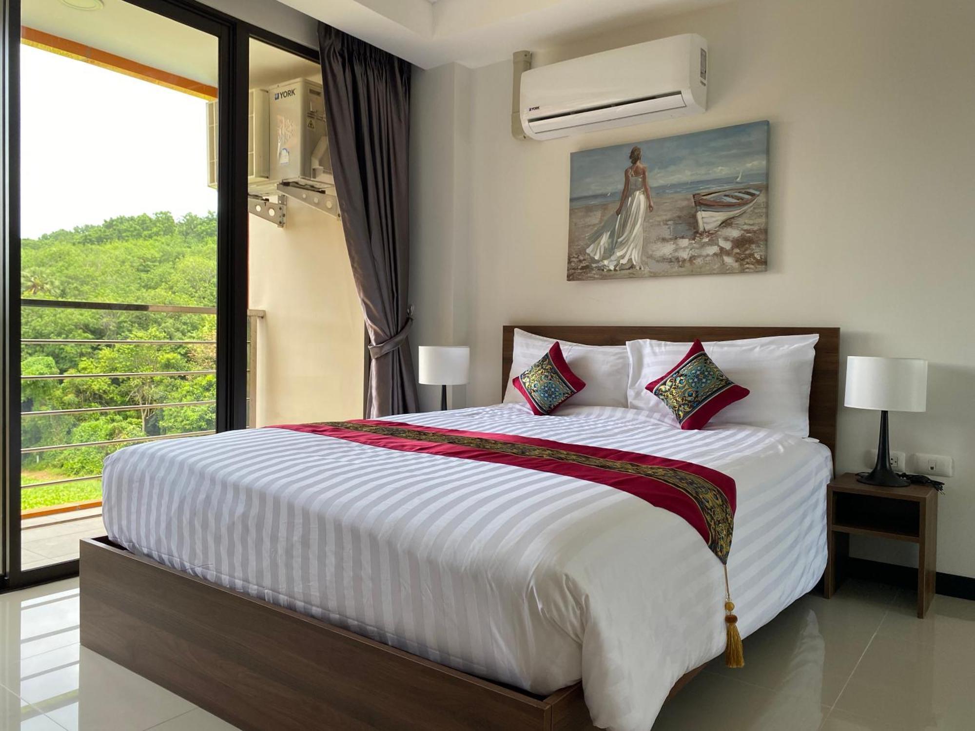 1bdr Near Naiharn By Capitalpro *