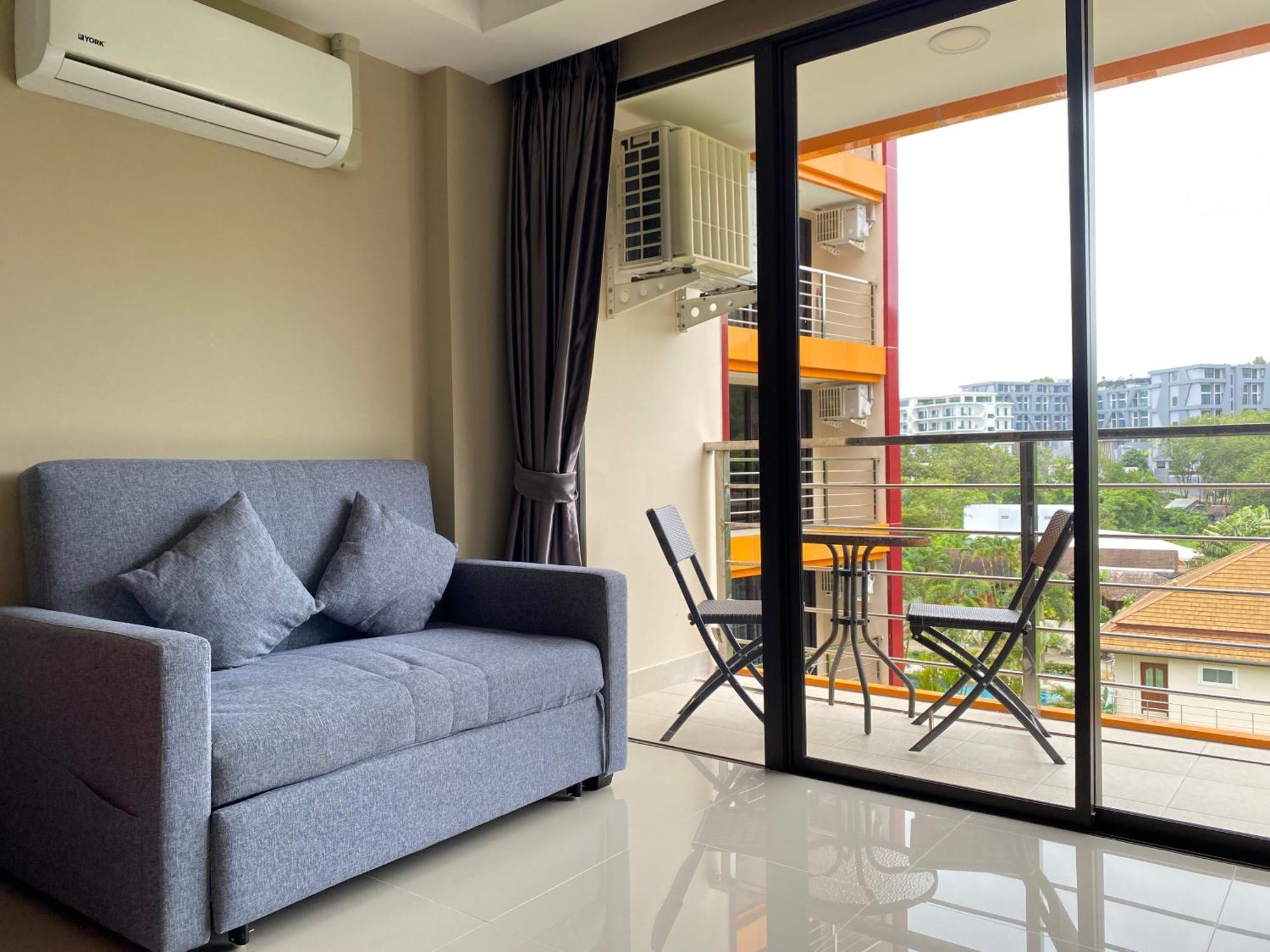1bdr Near Naiharn By Capitalpro * Phuket