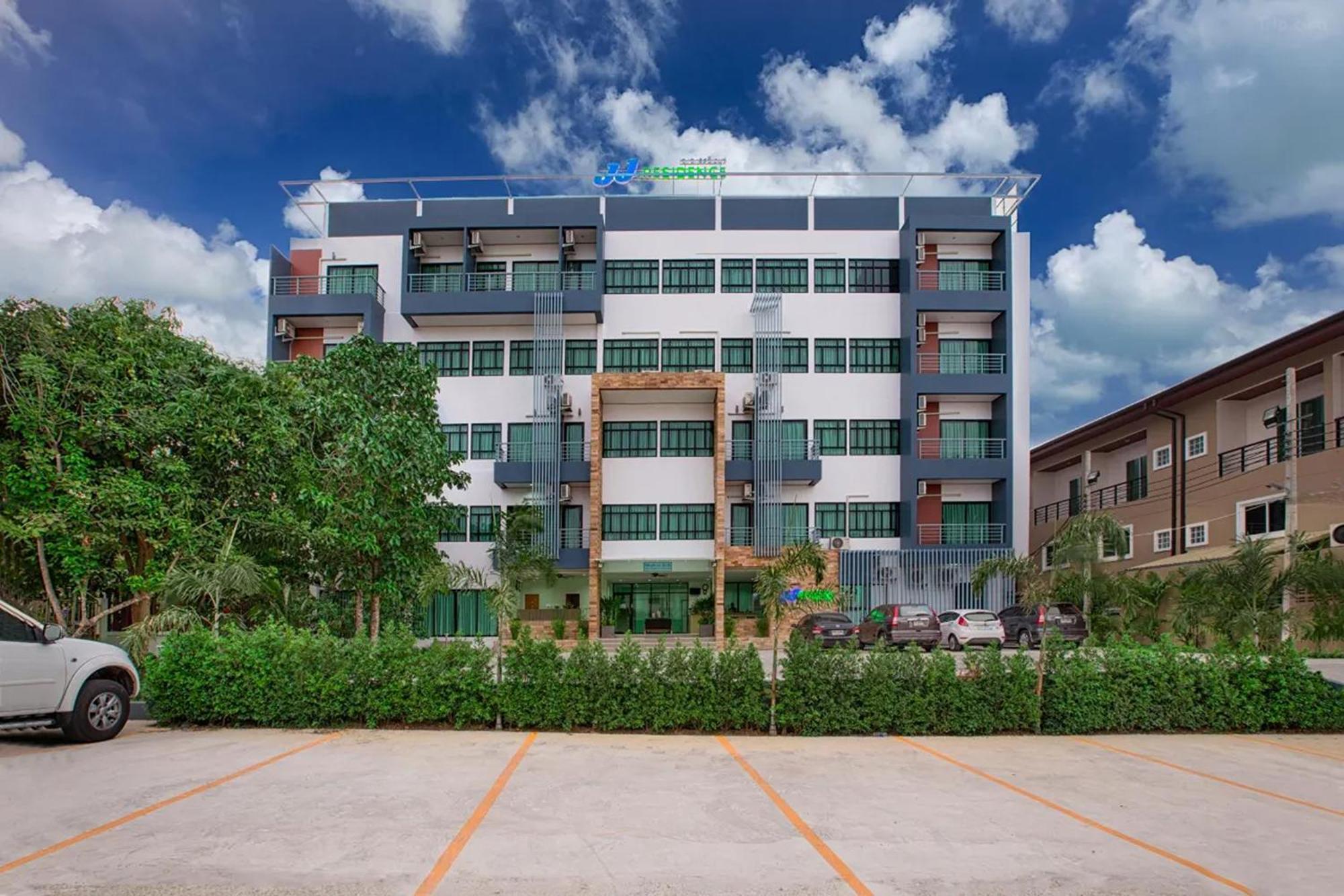 Apartment Jj Town