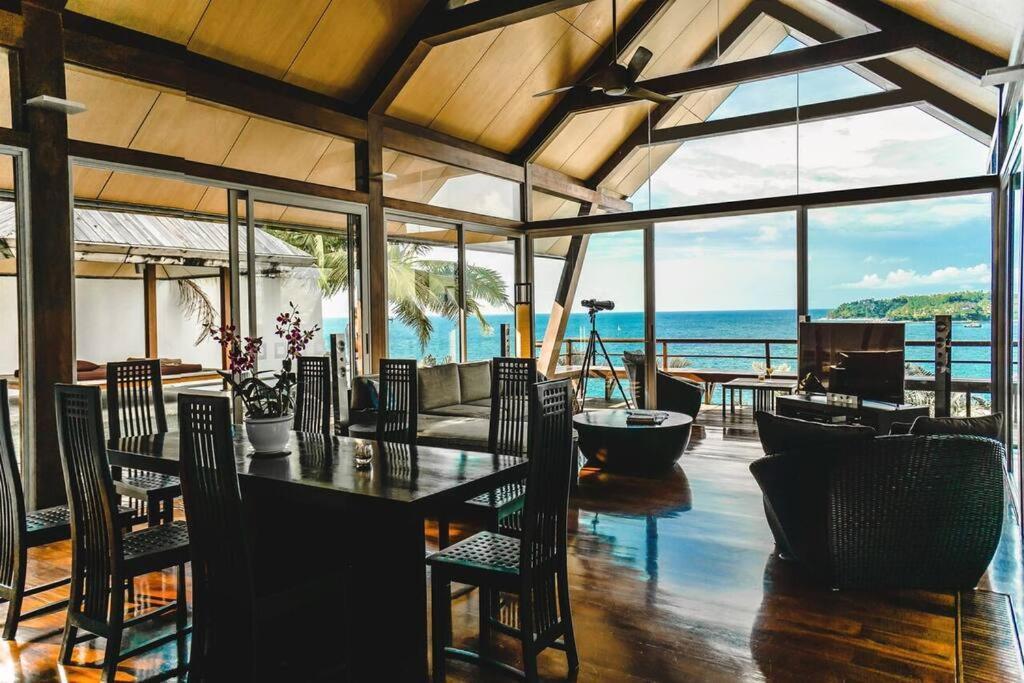 28 - Sea View Luxury Pool