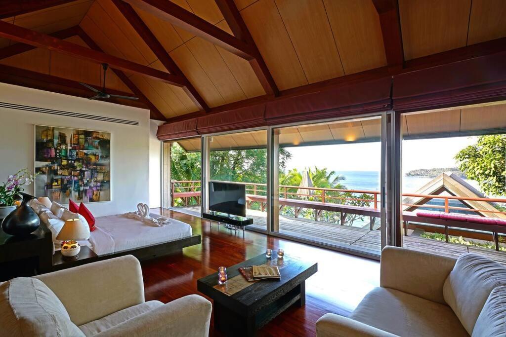 28 - Sea View Luxury Pool *