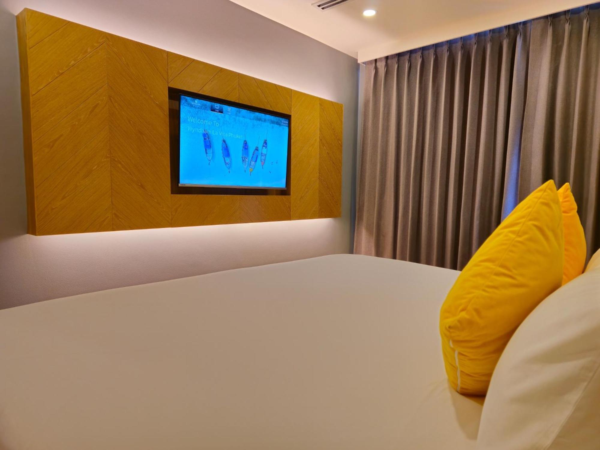 Family Luxe In 5 Star Apartment Phuket