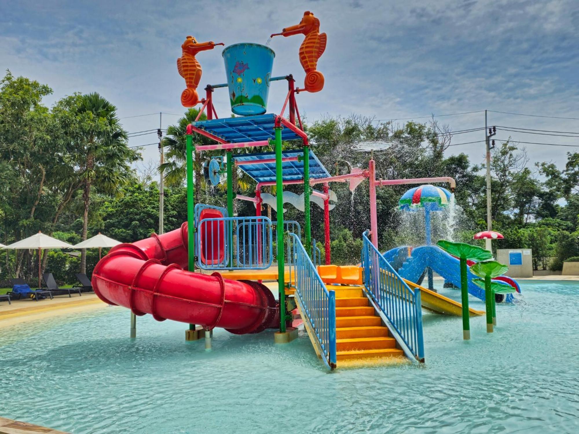 Family Luxe In 5 Star Apartment Phuket