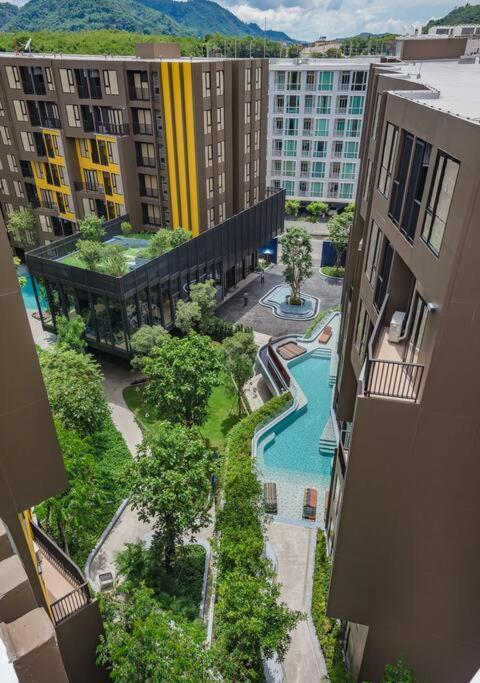 The Base Phuket-c4yw Apartment