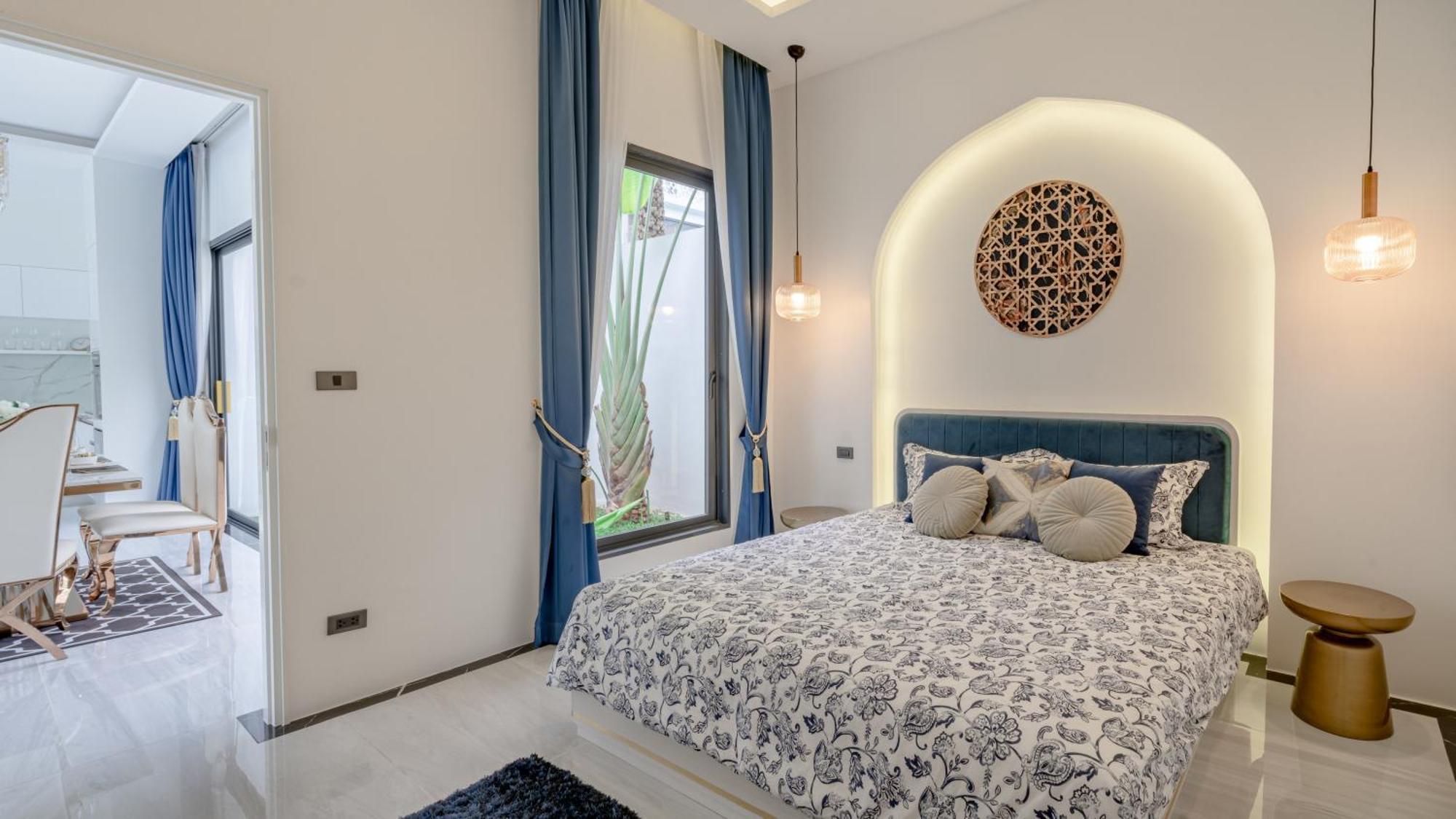 Villa Bang Tao - Menara Hill Phuket