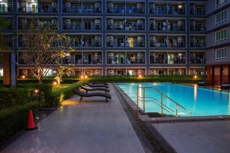 Luxury In Center *