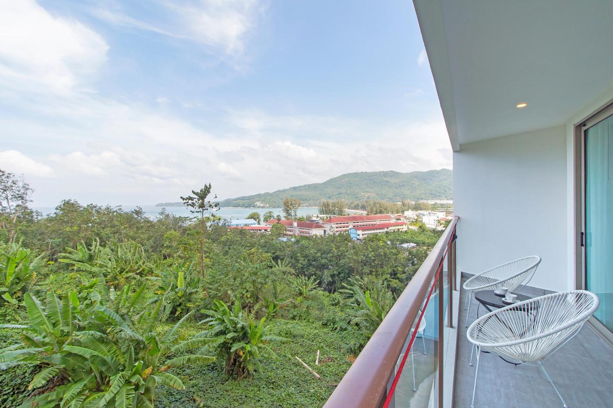 Aparthotel Amazing Seaview 1br Codo @ Kamala Becach *