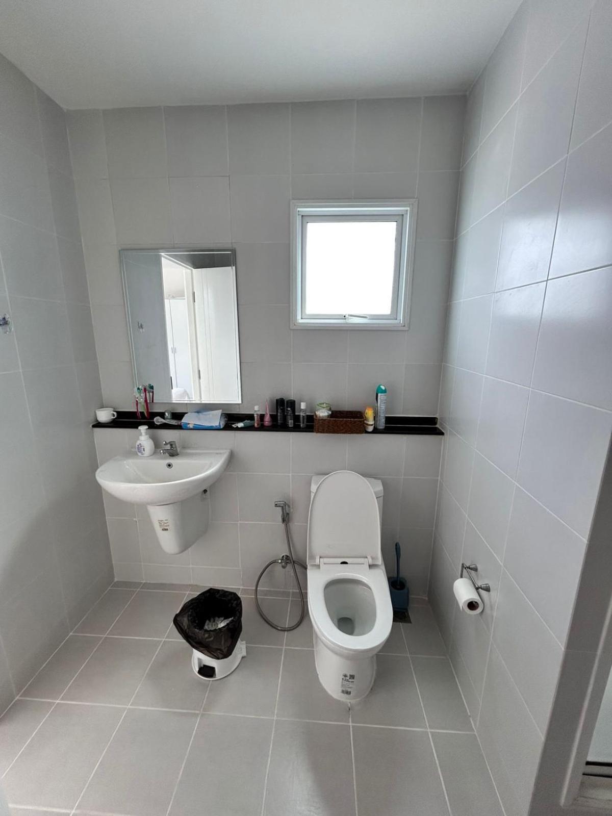 House House With Excellent Location And Excellent Views Sleeping Area отличный дом, комната со всеми удобствами Homestay