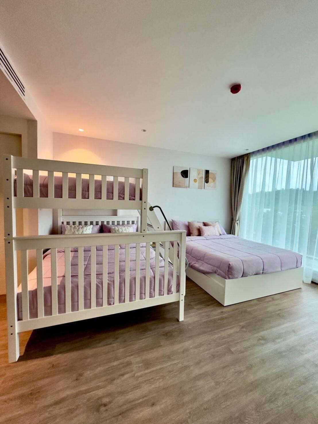 2br 4beds Luxury Pool & Fitness Apartment