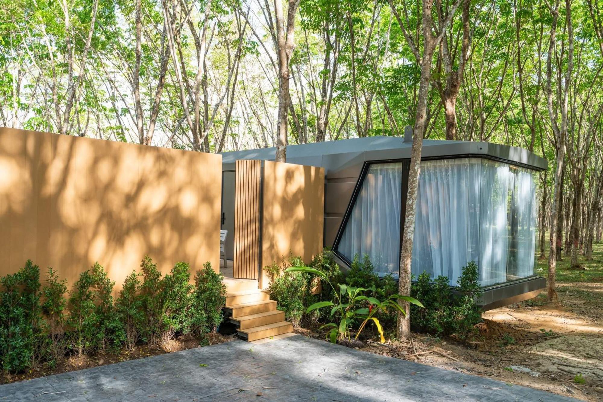 Hotel Timber Society Boutique Hideaway Phuket