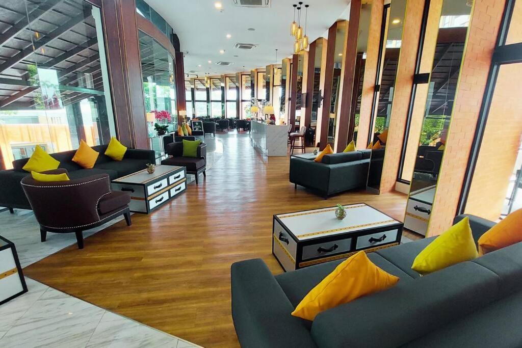 Seaview In 5 Star Mg1 *